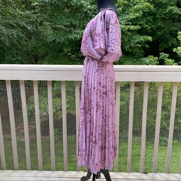 Vintage 60s 70s Floral Pleat Bow Cottagecore Dress - Picture 3 of 12